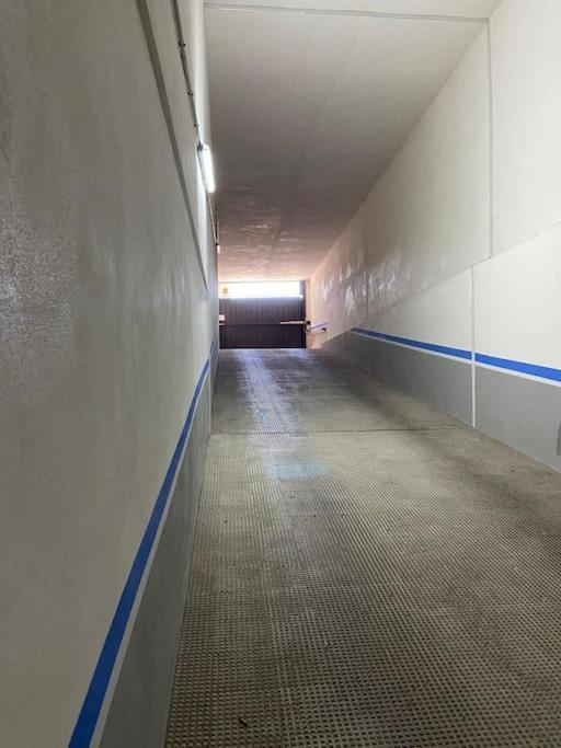 Apartamentos Corteingles Castellon By Tucasanlaplaya カステリョン・デ・ラ・プラナ エクステリア 写真