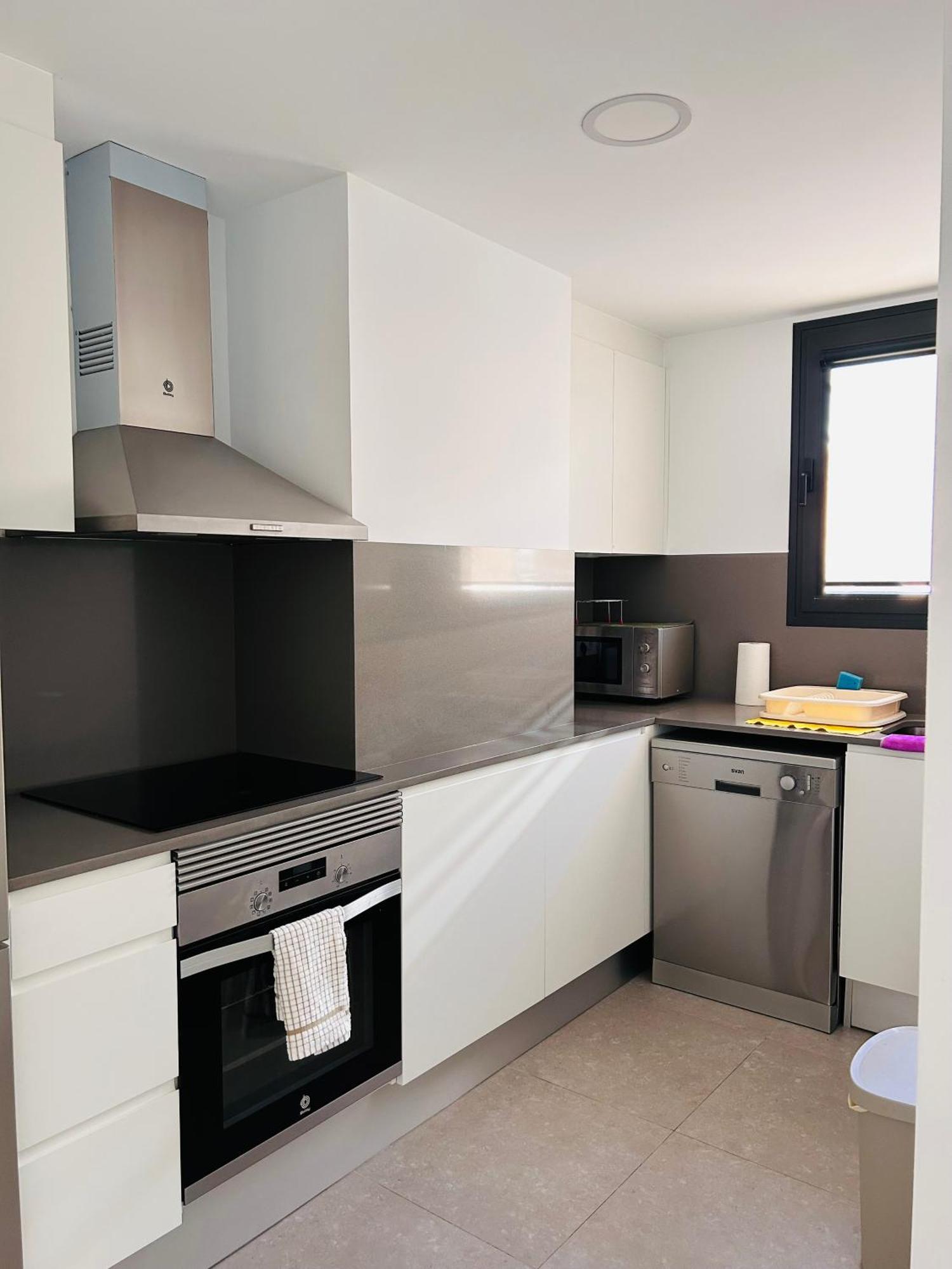Apartamentos Corteingles Castellon By Tucasanlaplaya カステリョン・デ・ラ・プラナ エクステリア 写真