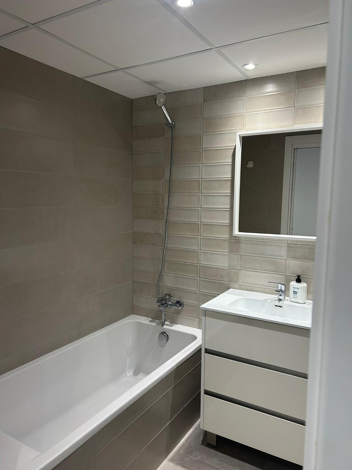Apartamentos Corteingles Castellon By Tucasanlaplaya カステリョン・デ・ラ・プラナ エクステリア 写真